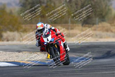 media/Feb-02-2025-Race Pace (Sun) [[84aa3aff12]]/2-Non Verified/4-Turns 2 and 1 Exit (1115am)/
